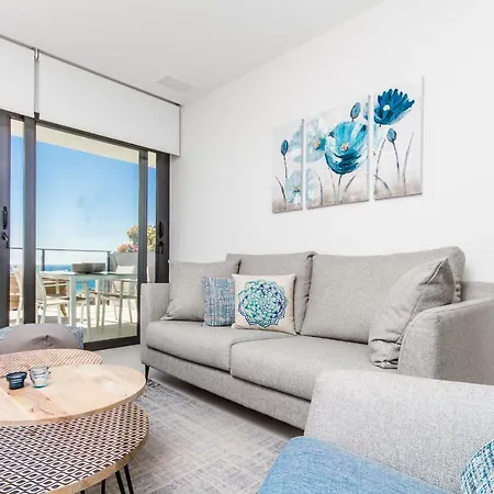 Apartamento Urbano Blanco *