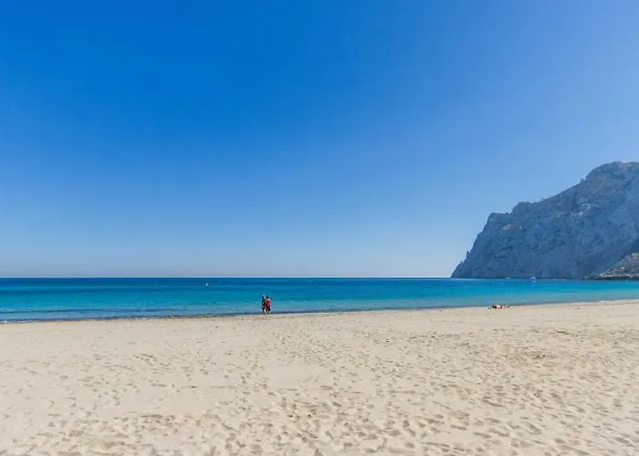 Apartament Urbano Blanco *