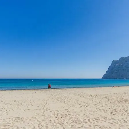 Апартаменты Urbano Blanco *